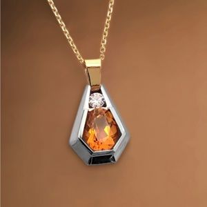 Cross Jewelers Scotch Whiskey Honey Gold Citrine & Diamond Pendant